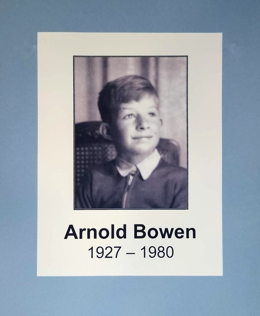 Arnold Bowen