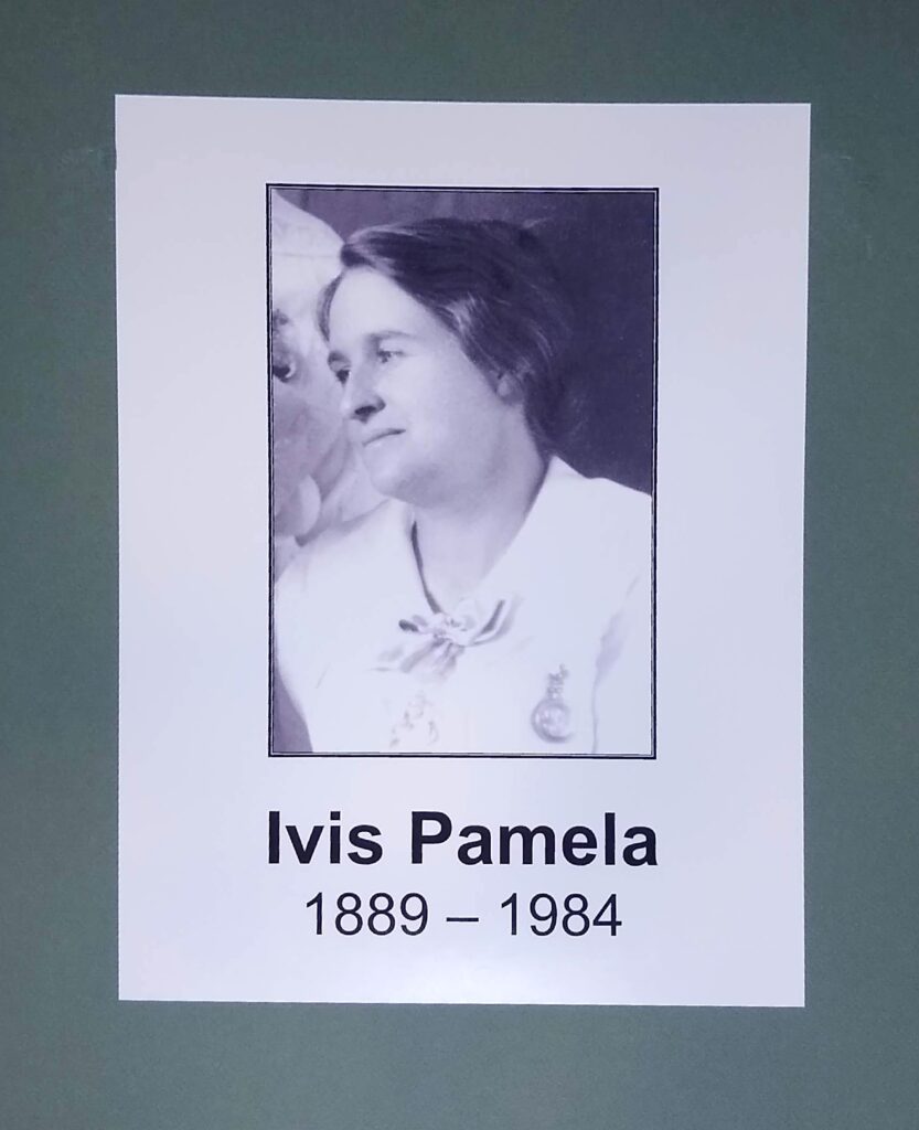Ivis Pamela